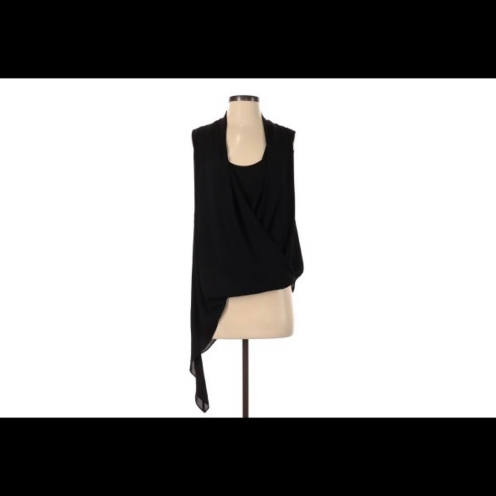 BCBGMaxazria Black Sleeveless Asymmetrical Hem Top sz XS